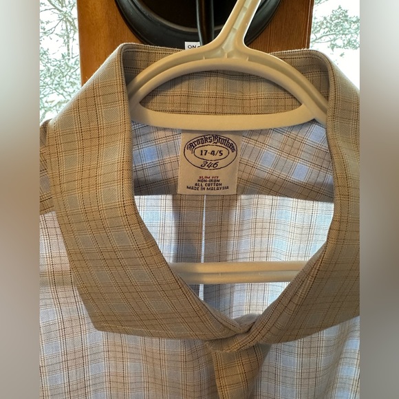 Brooks brothers 346 dress shirt, all cotton. Size 17-4/5. - Picture 2 of 4
